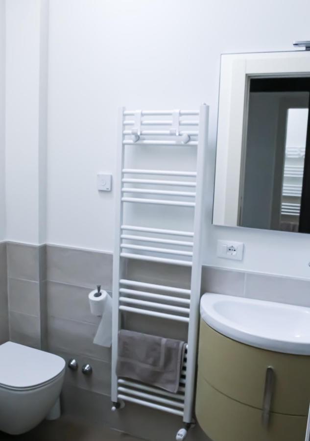 Bmp Apartment Atmosphere 1 Centrale Con Garage Riccione Extérieur photo