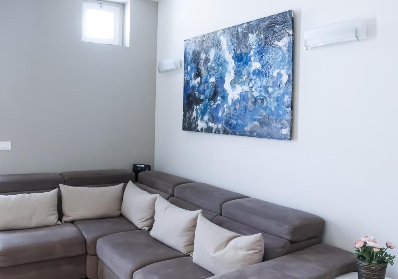 Bmp Apartment Atmosphere 1 Centrale Con Garage Riccione Extérieur photo